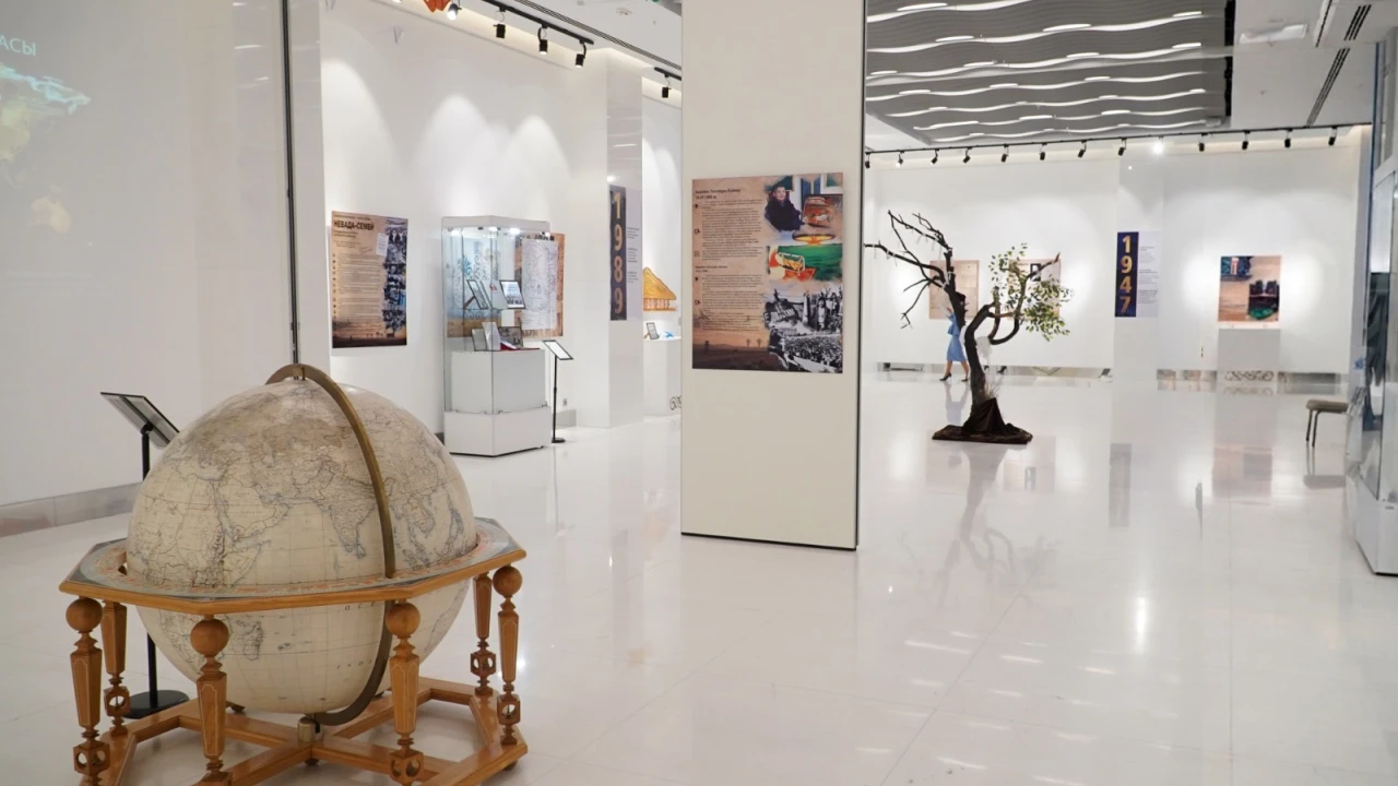 An exhibition marking the 35th anniversary of the closure of the Semipalatinsk Nuclear Test Site and the 90th birthday of Olzhas Suleimenov has opened at the Presidential Center of the Republic of Kazakhstan 