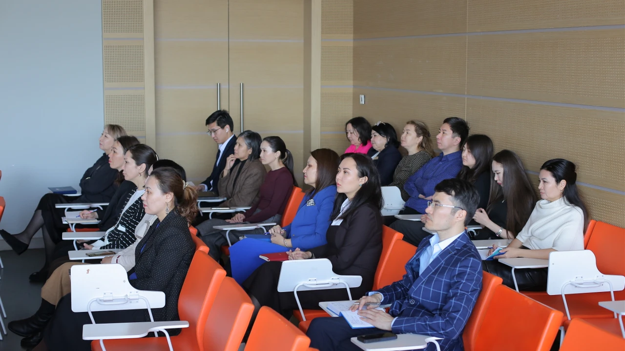 В Президентском центре прошёл семинар «Цифровая этика и искусственный интеллект» 