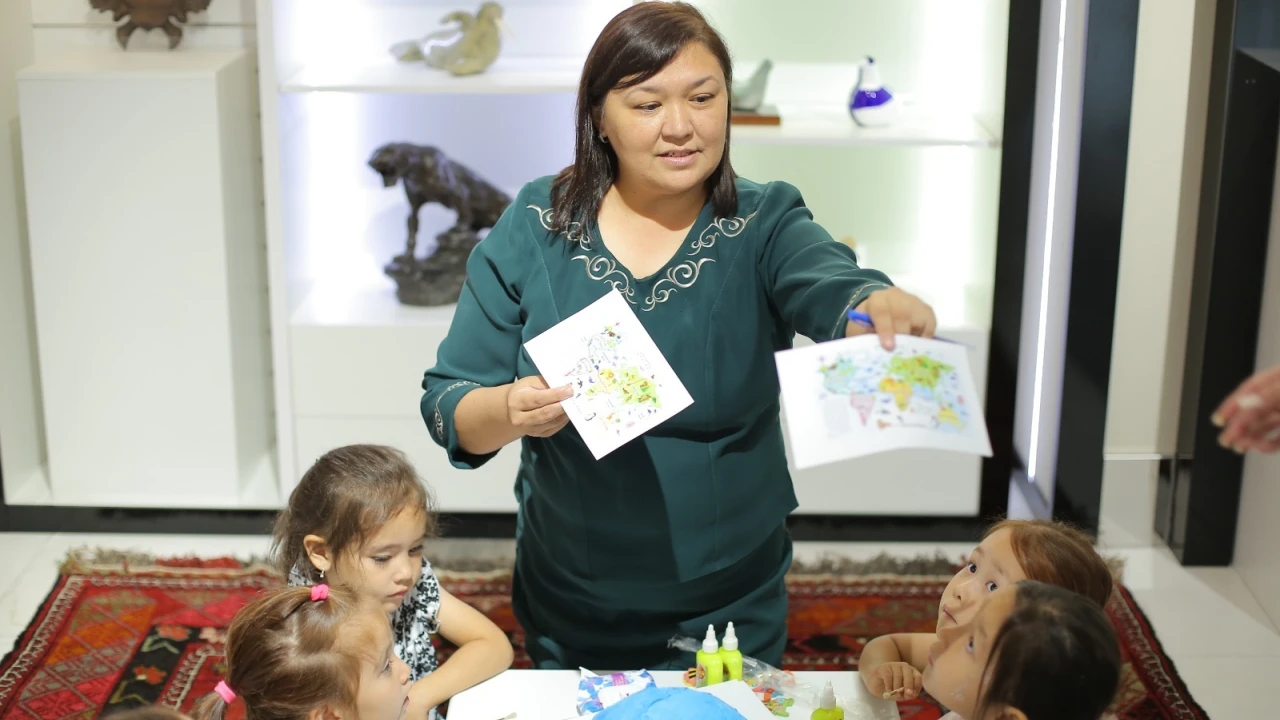Thematic Tour Held at the Presidential Center as Part of the Nationwide Environmental Campaign "Taza Kazakhstan" 