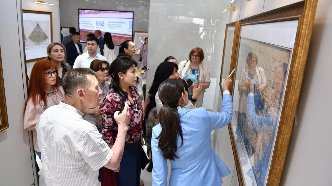 Historical Maps of Kazakhstan: Evidence of Historical Continuity 