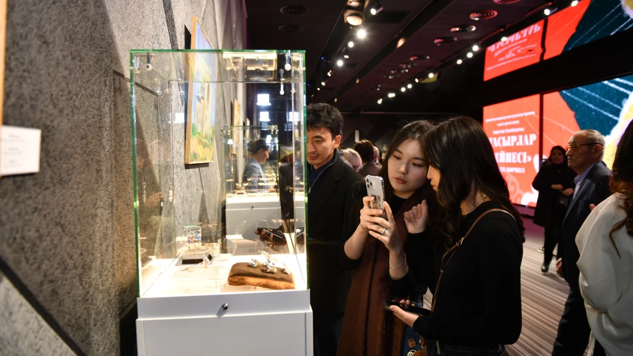 Personal Exhibition of Kazakh Artist and Jeweler Bakytzhan Usembekov Opens at the Presidential Center of the Republic of Kazakhstan 