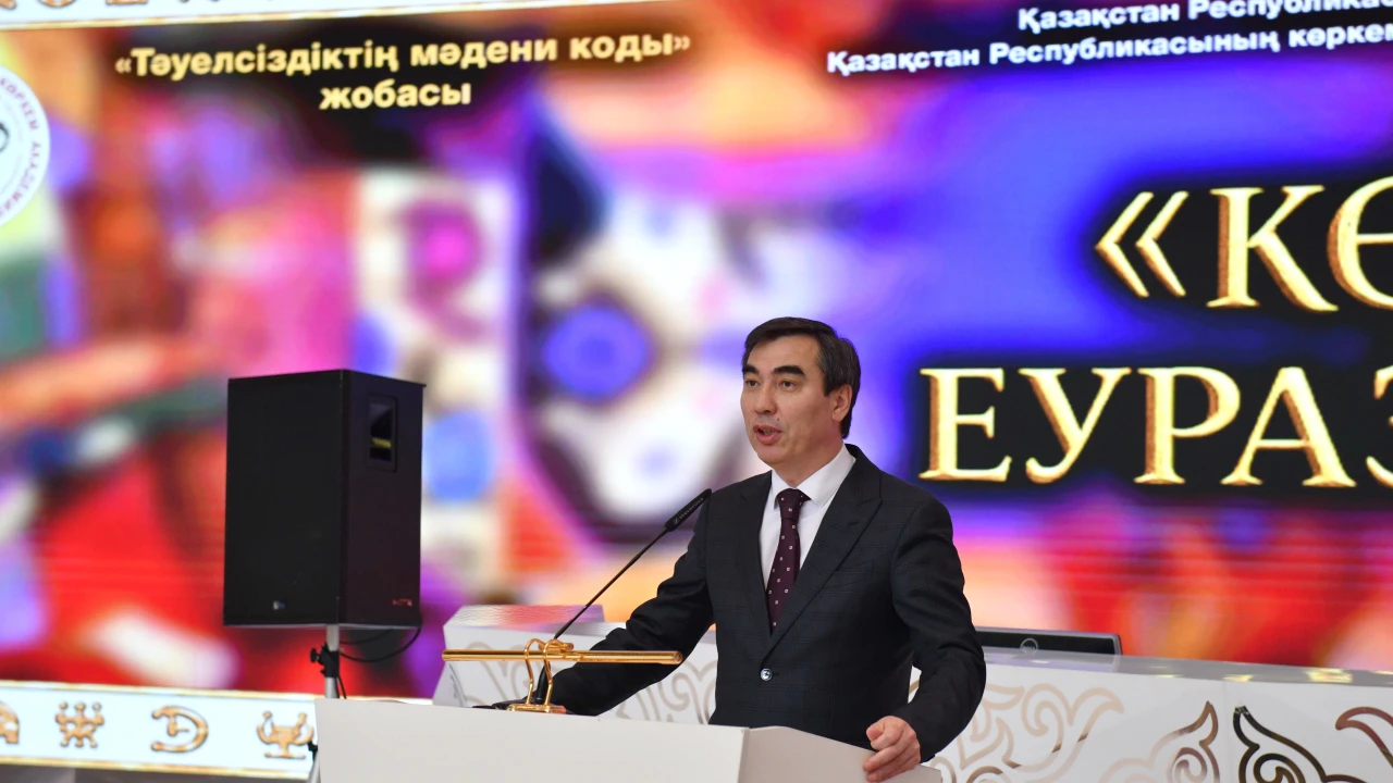 В Астане открылась   персональная выставка  известной казахстанской художницы Нэлли Бубэ 