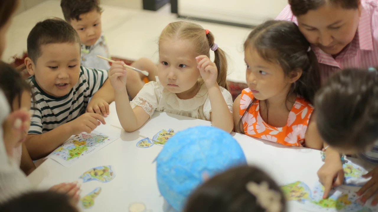 Thematic Tour Held at the Presidential Center as Part of the Nationwide Environmental Campaign "Taza Kazakhstan" 