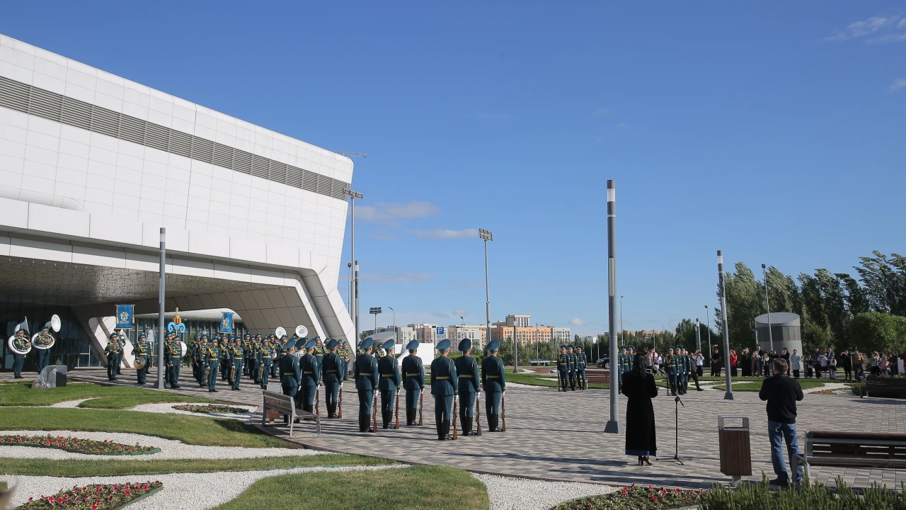 В Астане прошел плац-концерт роты Почетного караула и Президентского оркестра Сил особого назначения СГО РК