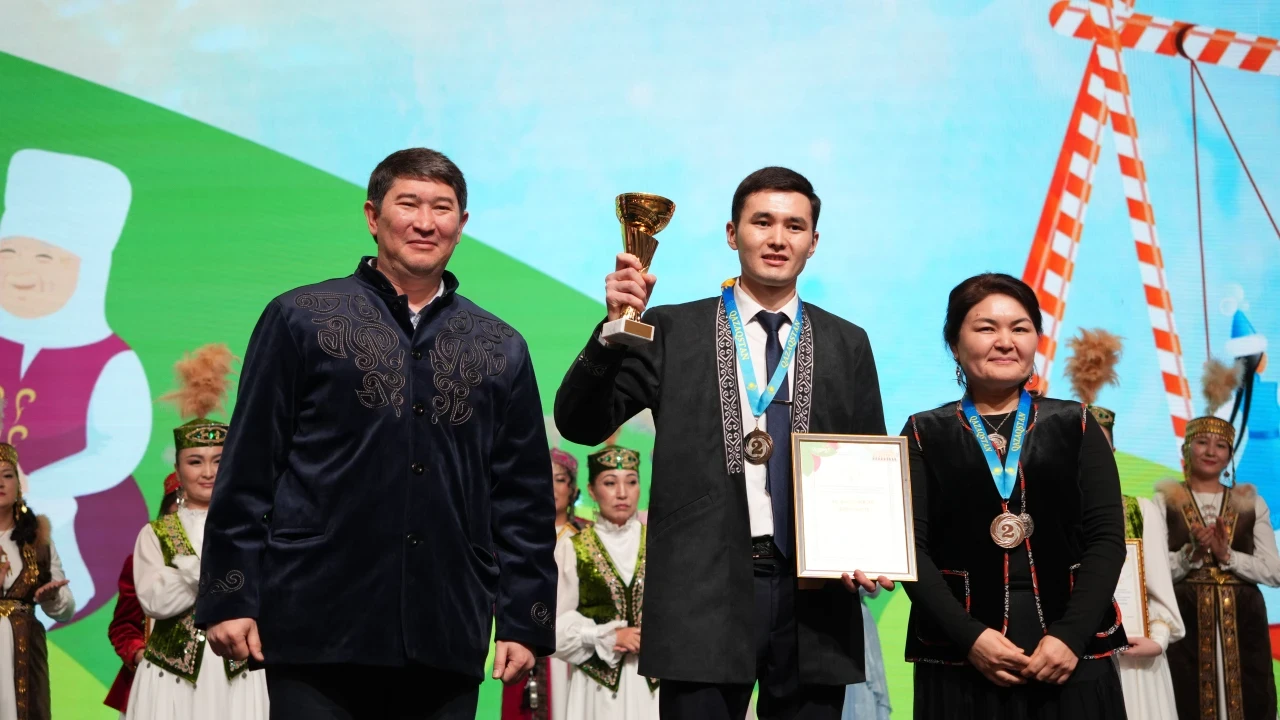 ҚР Президенттік орталығында тоғызқұмалақтан дәстүрлі турнир өтті 