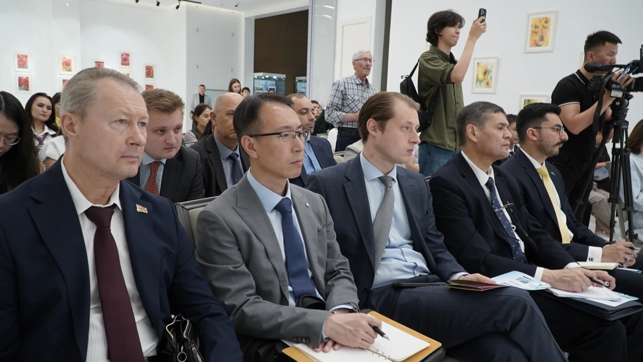 An expert meeting dedicated to the 25th anniversary of the SCO was held at the Presidential Center 