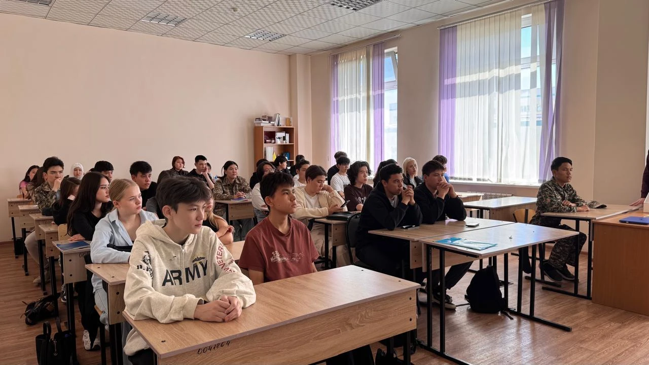 Индустриалды Қазақстанның дамуындағы жастардың рөлі