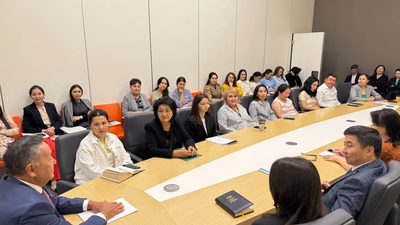 Legal Awareness Seminar Held at the Presidential Center on Key Topical Issues