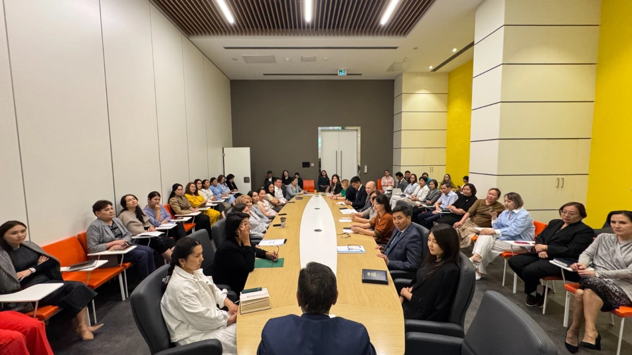 Legal Awareness Seminar Held at the Presidential Center on Key Topical Issues