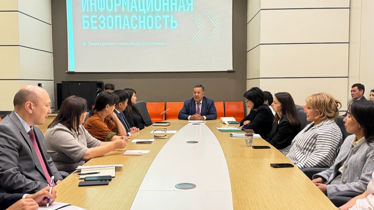 Legal Awareness Seminar Held at the Presidential Center on Key Topical Issues