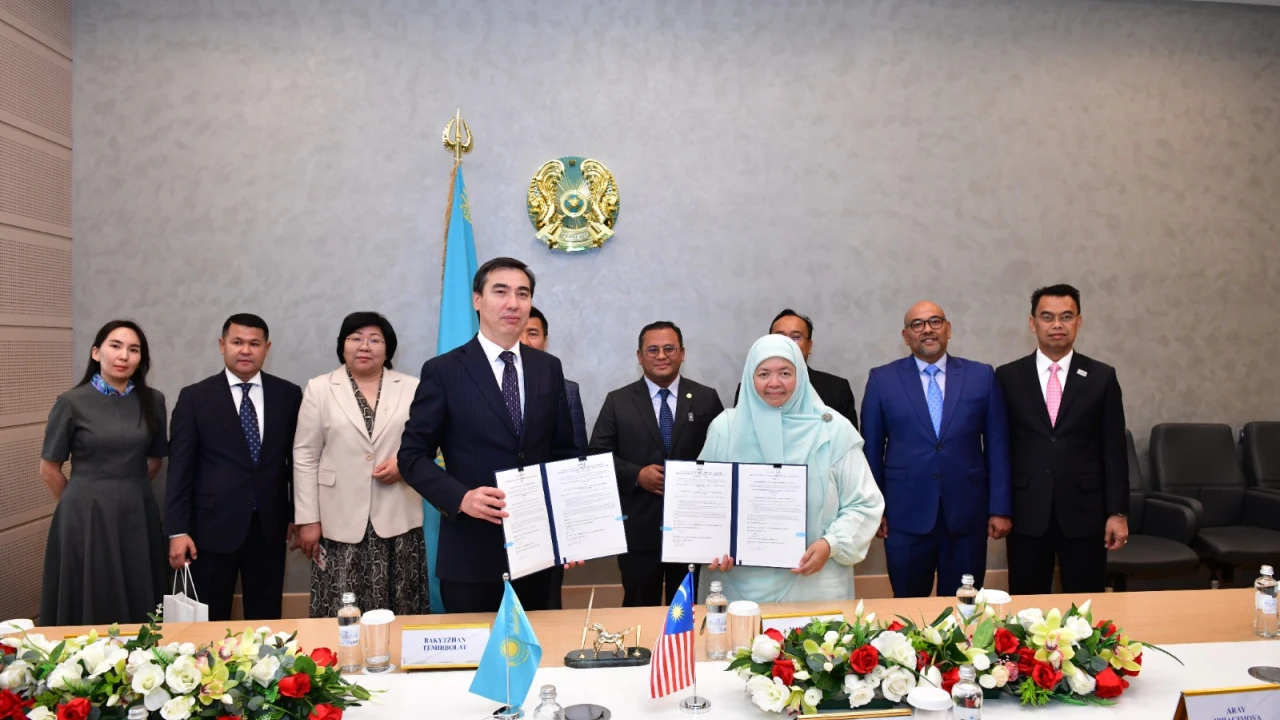 A delegation from the Malaysian state of Selangor visited the Presidential Center