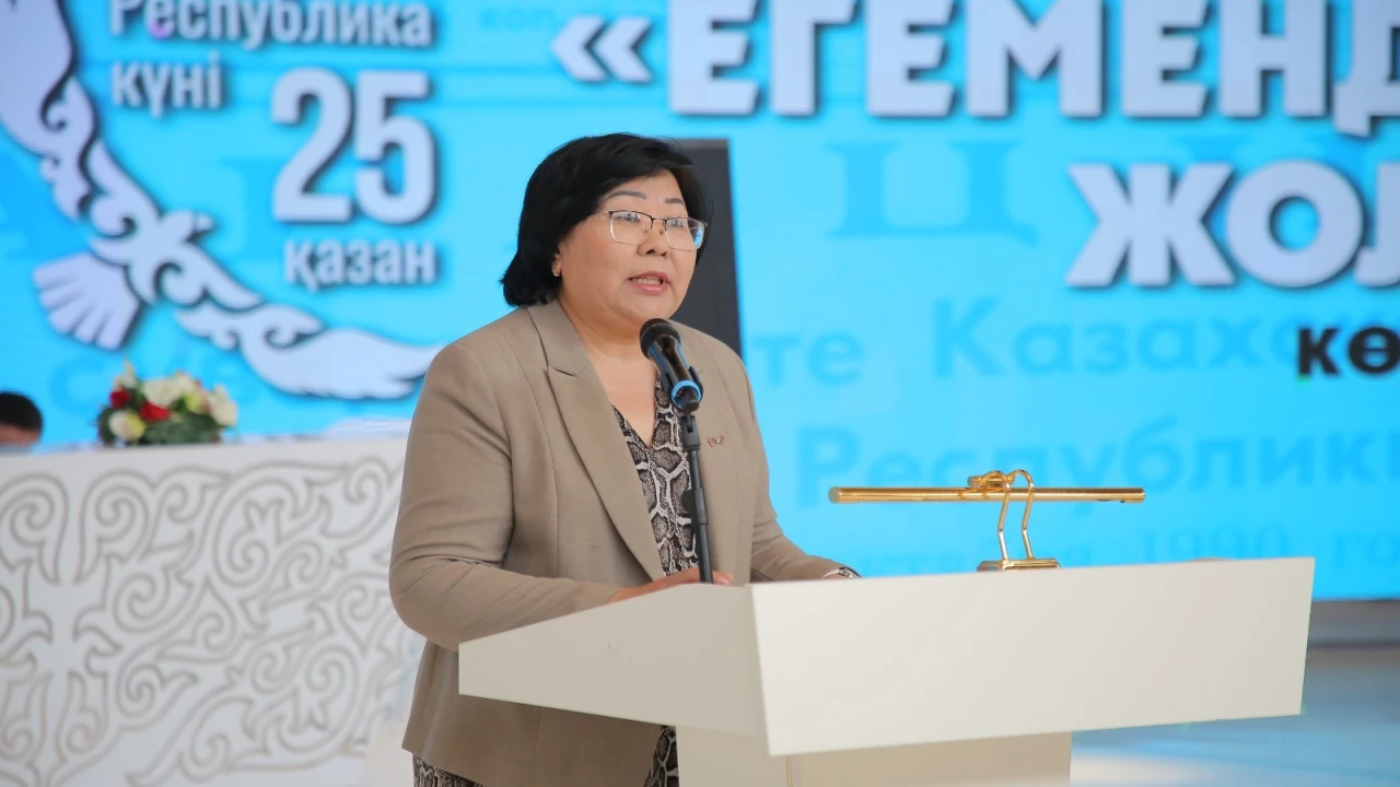 Астанада Республика күні арналған көрме ашылды 