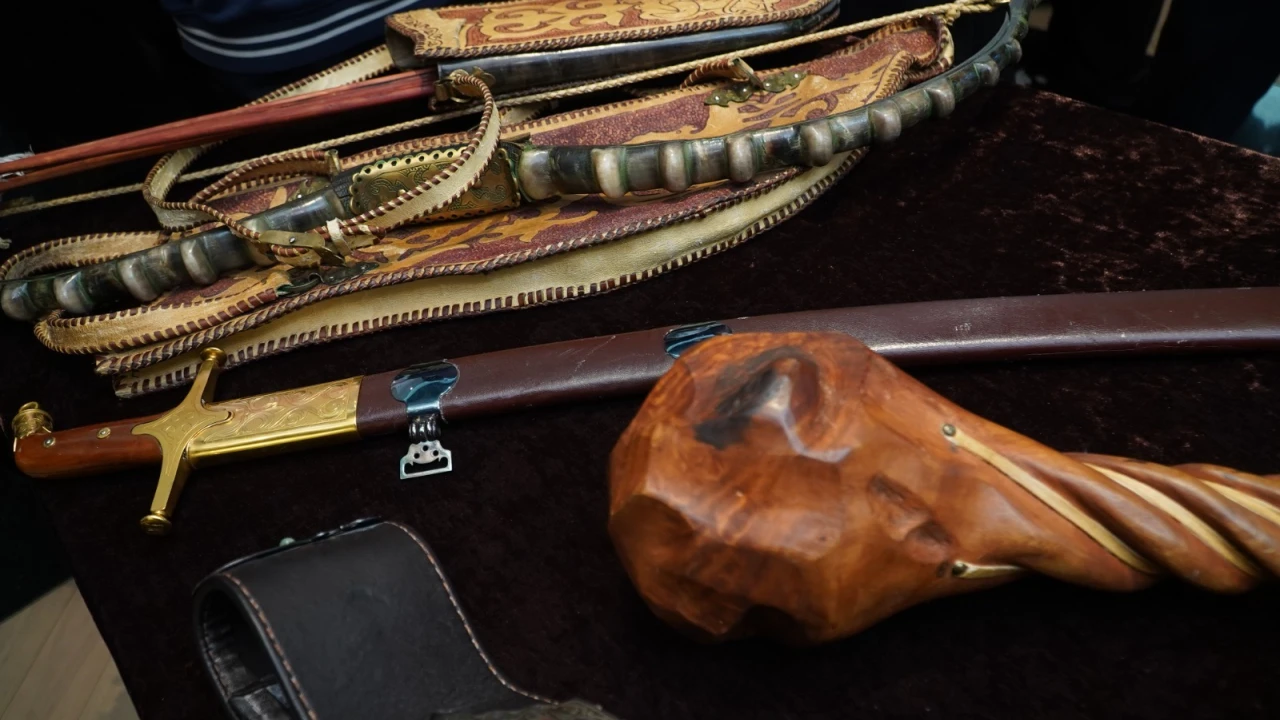 Урок-экскурсия «Институт батырства: традиции, статус и вооружение» в Президентском центре 