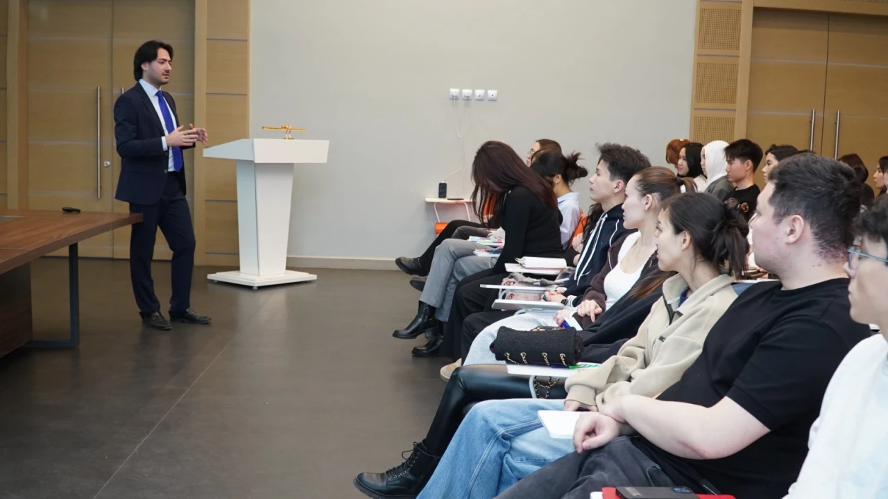 В Президентском центре РК прошла лекция ОБСЕ по вопросам экологической безопасности 