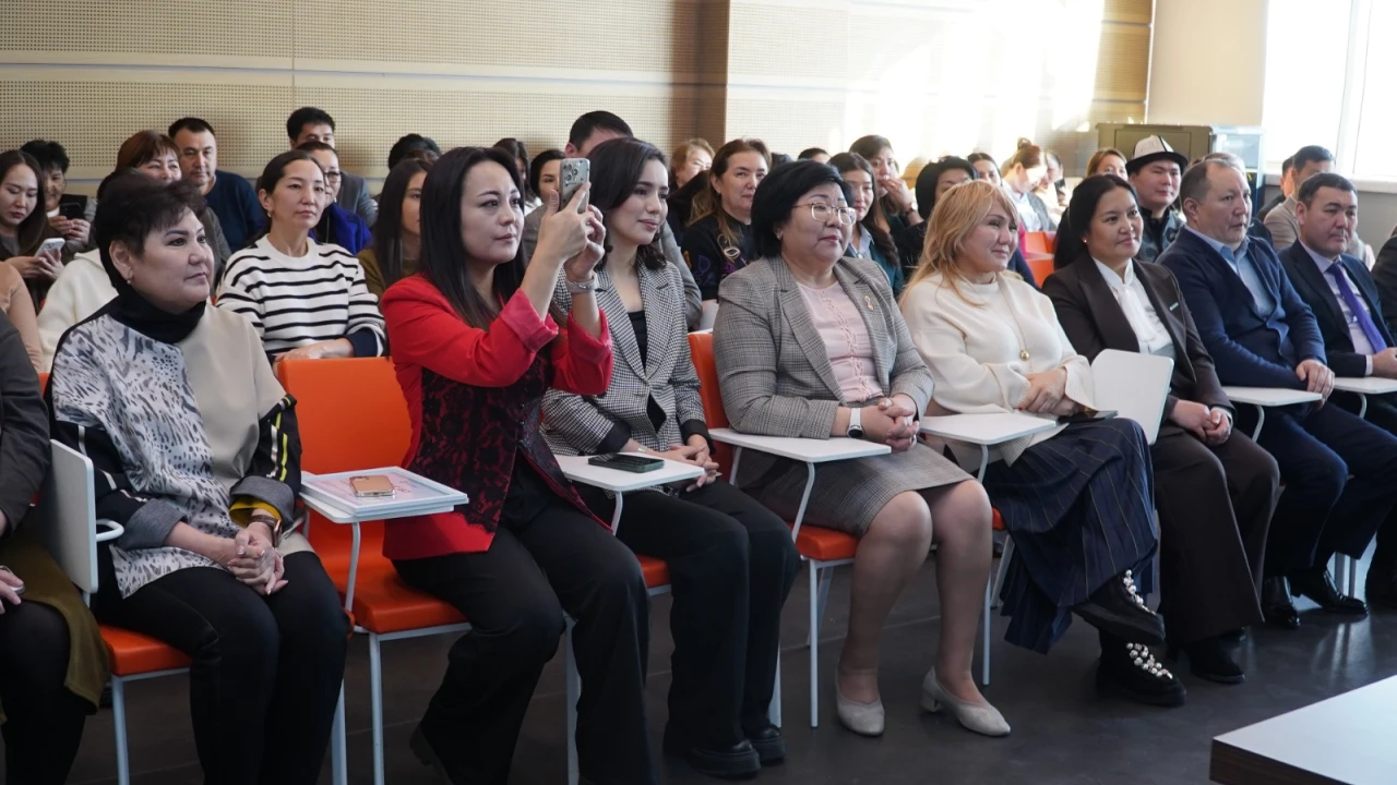 Президенттік орталықта Қазақстан Республикасының Тәуелсіздік күніне арналған салтанатты жиын өтті 