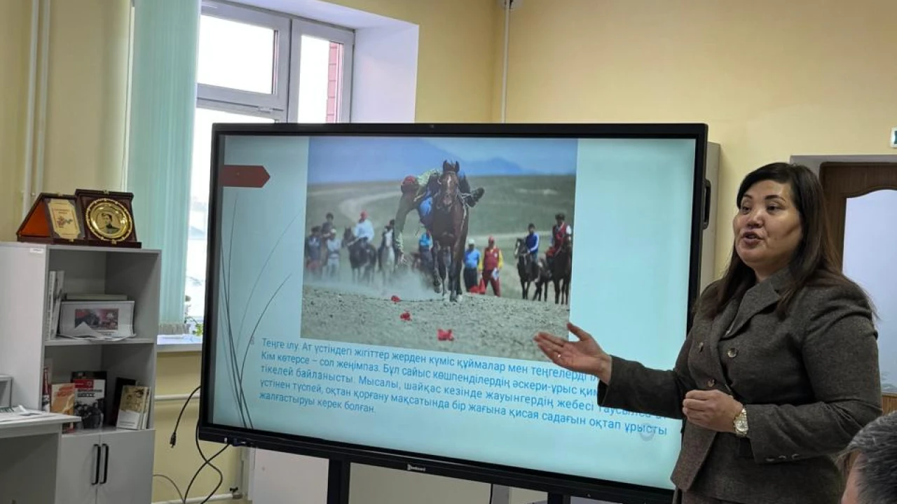 Оқушыларға – ұлттық құндылықтардың маңызы туралы 