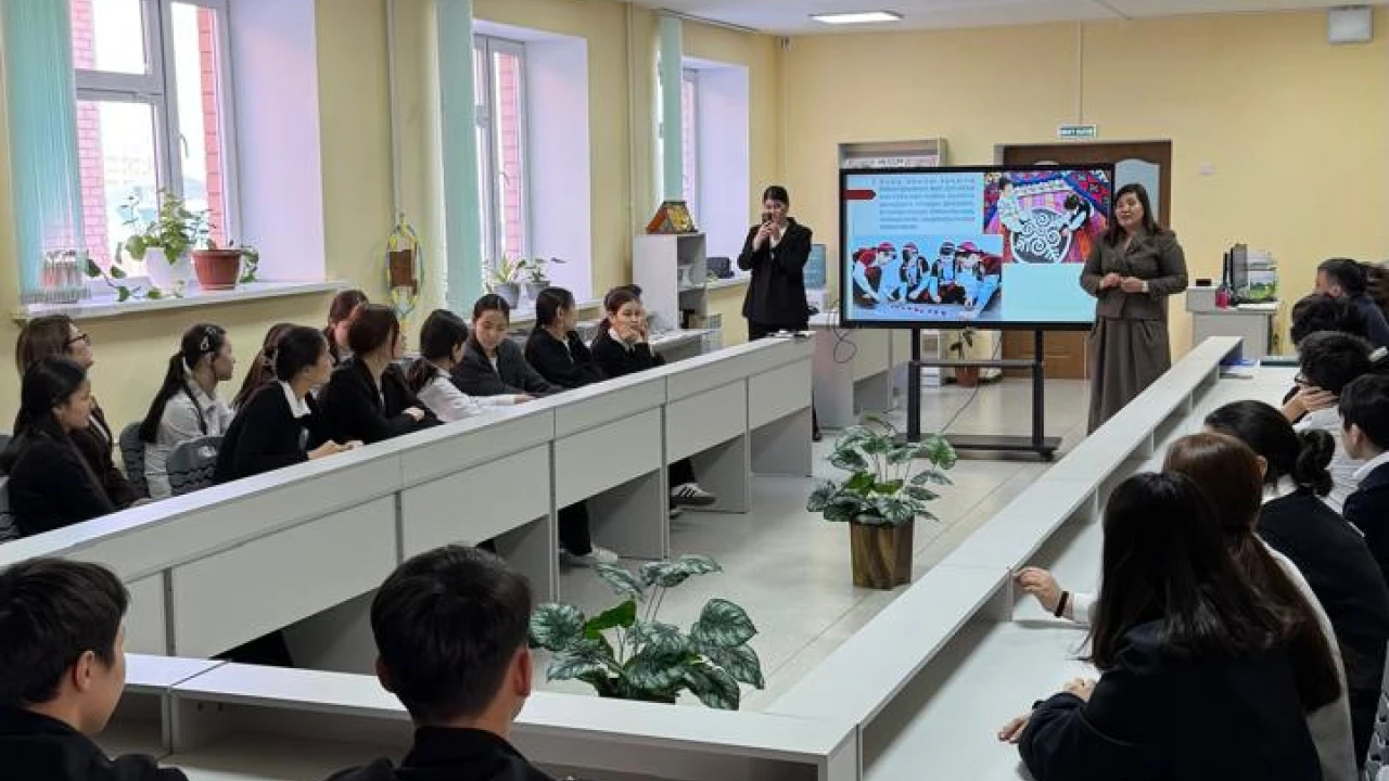 Оқушыларға – ұлттық құндылықтардың маңызы туралы 