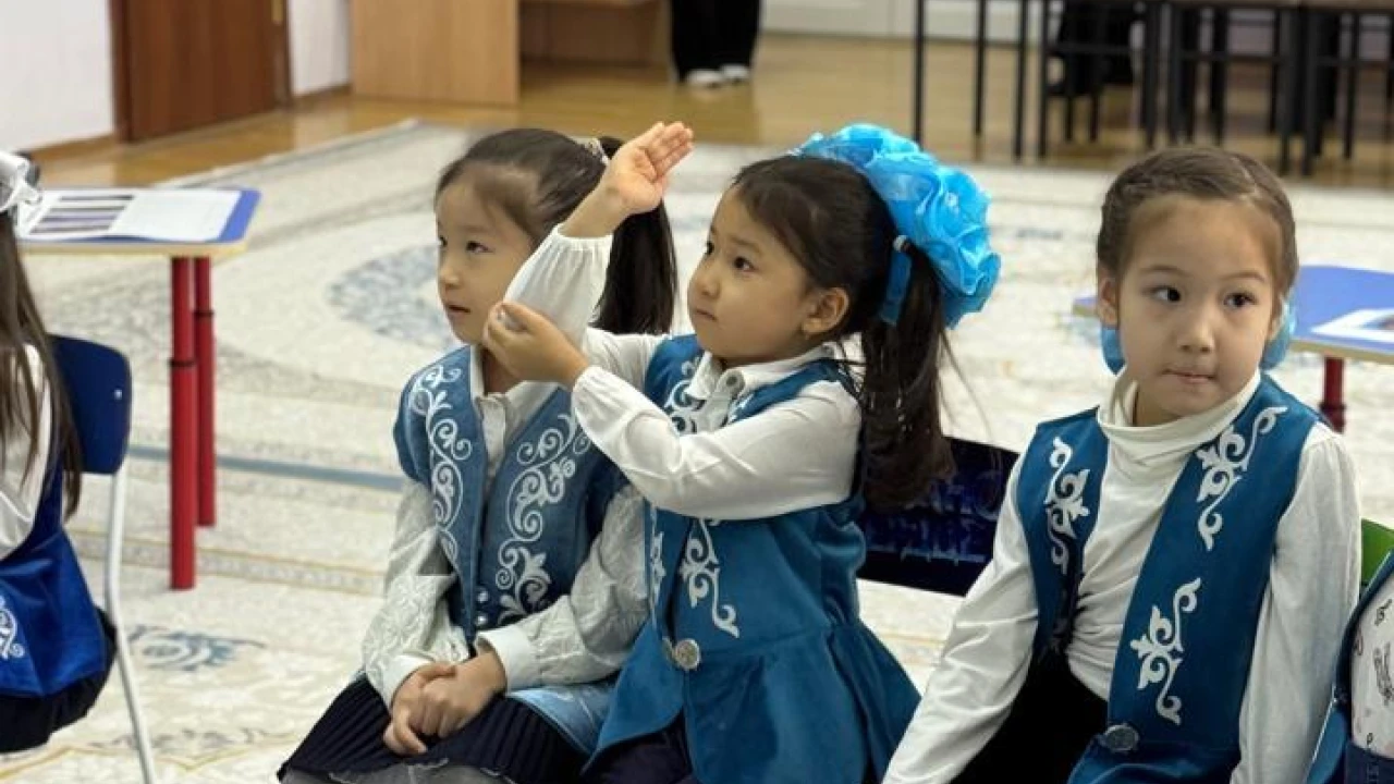 Музей балаларда қонақта 