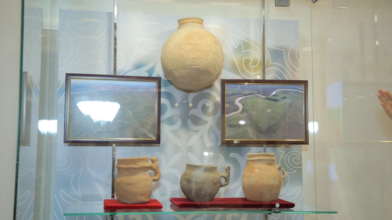An archaeological exhibition dedicated to the 35th anniversary of Kazakhstan's independence opened at the Presidential Center. 