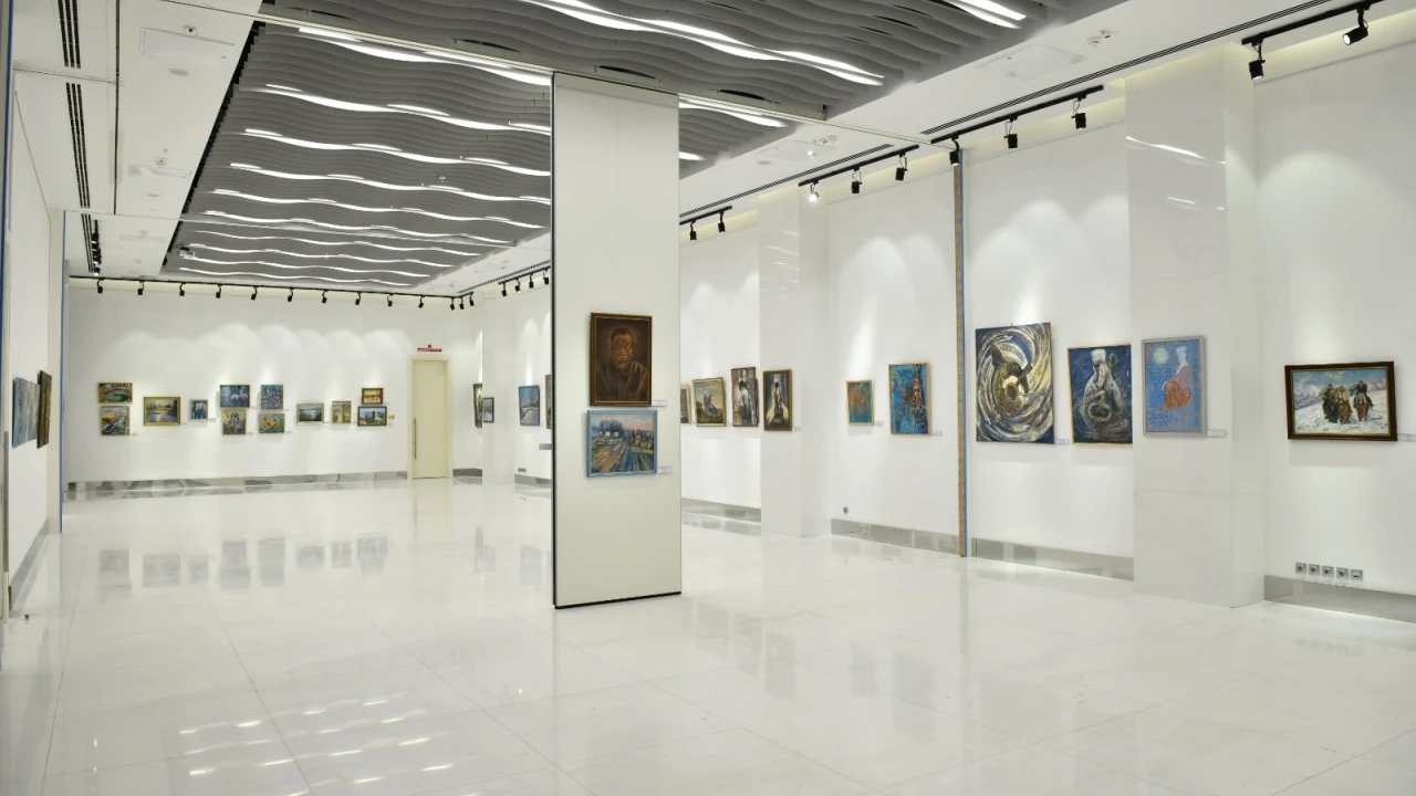 В Президентском центре открылась  персональная выставка Айткуль Тасмагамбетовой 