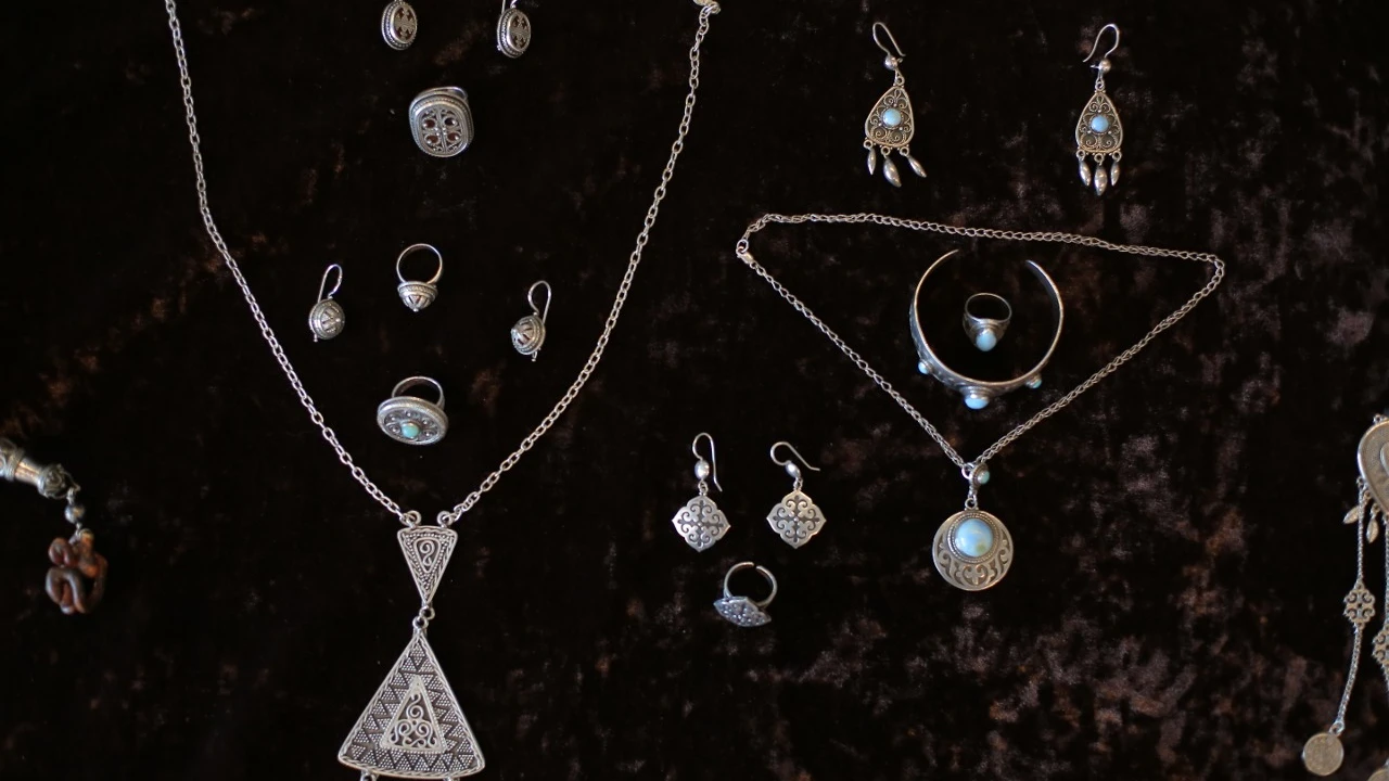 Secrets of the Steppe Jewelers: Kazakh Jewelry Art Leasson was Held at the Presidential Center 