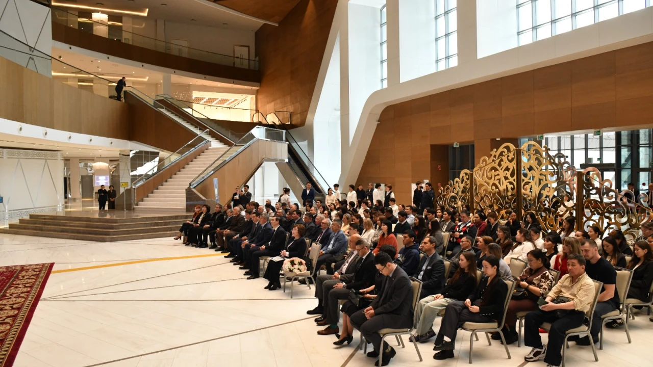 В Астане открылась выставка, посвященная 65-летию полета Юрия Гагарина в космос