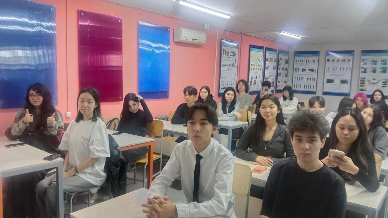 "Taza Kazakstan" as a Way of Life: Lectures for KILC and ENU Students 