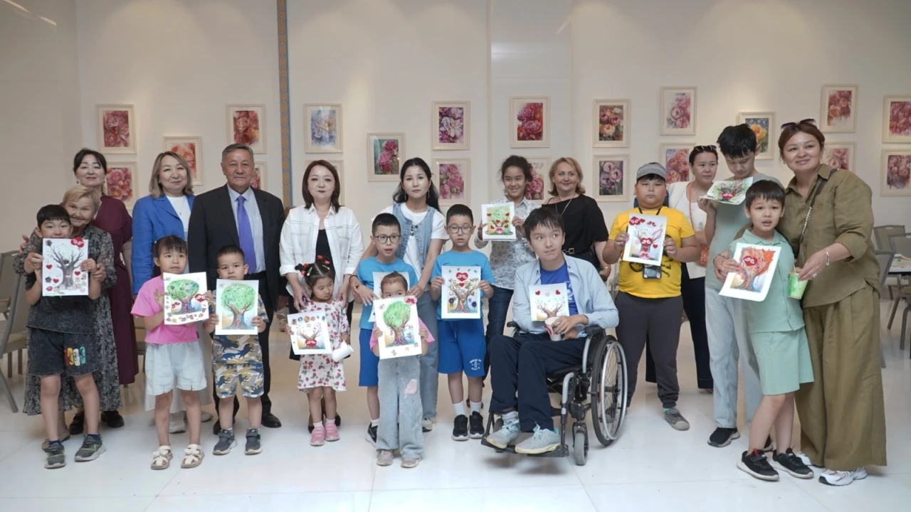 From Heart to Heart: A Festive Art Therapy Session  for Children with Special Needs Held at the Presidential Center 
