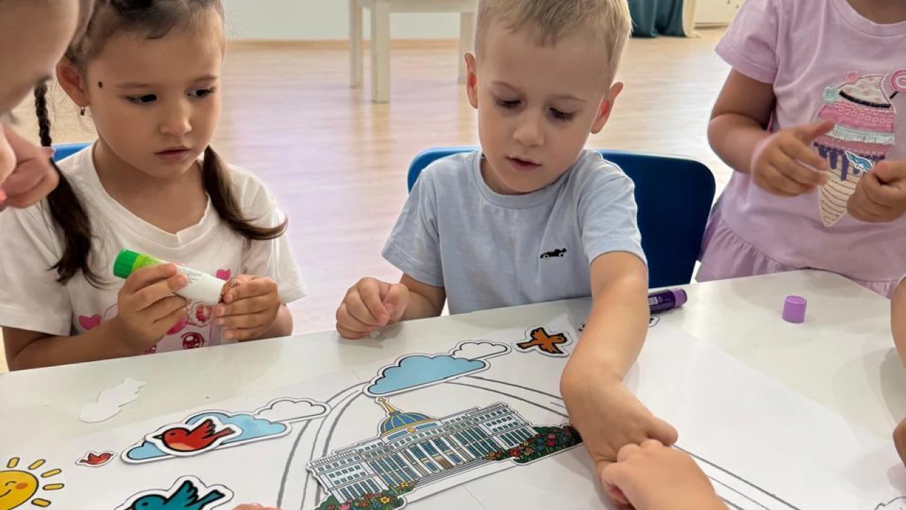 "My Capital – Astana": Presidential Center staff  delivered a mobile museum lesson for preschool children 
