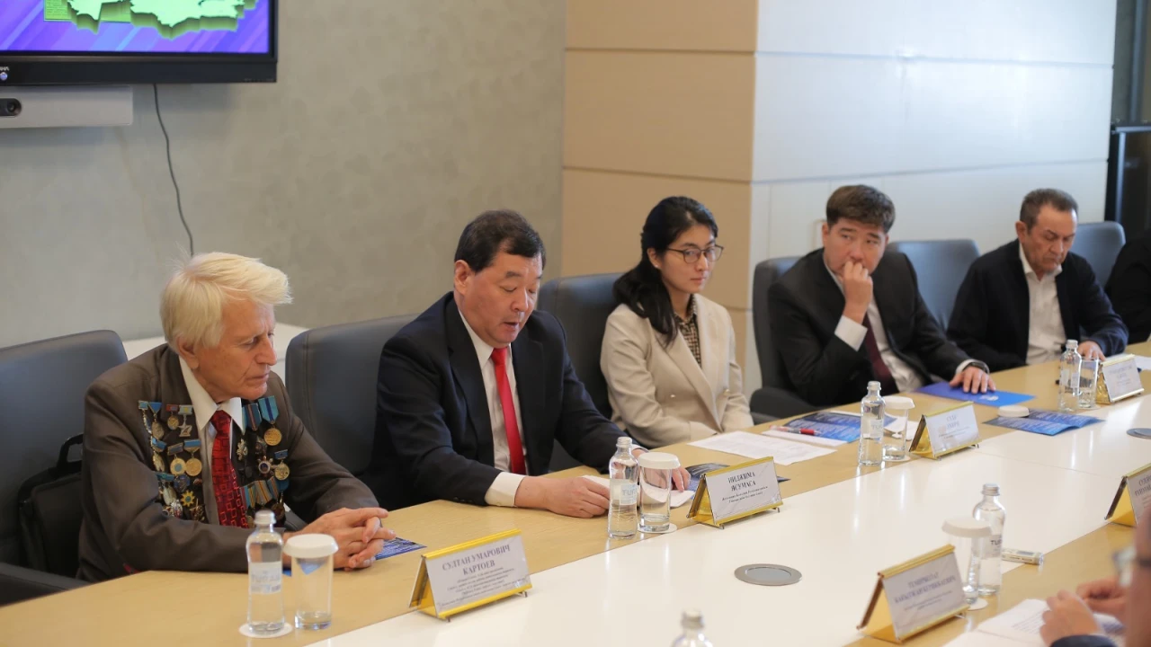 A roundtable discussion dedicated to the 35th anniversary of the closure of the Semipalatinsk Nuclear Test Site was held in the capital 